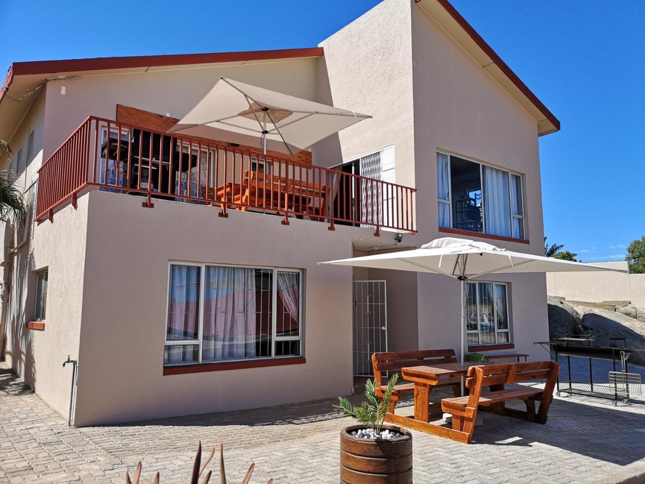 Starfish Guesthouse Lüderitz Exterior foto